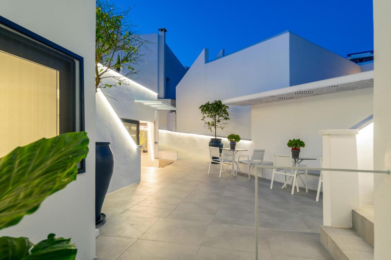 Central Boutique Hotel By Naoussa Hills Adults Only 외부 사진